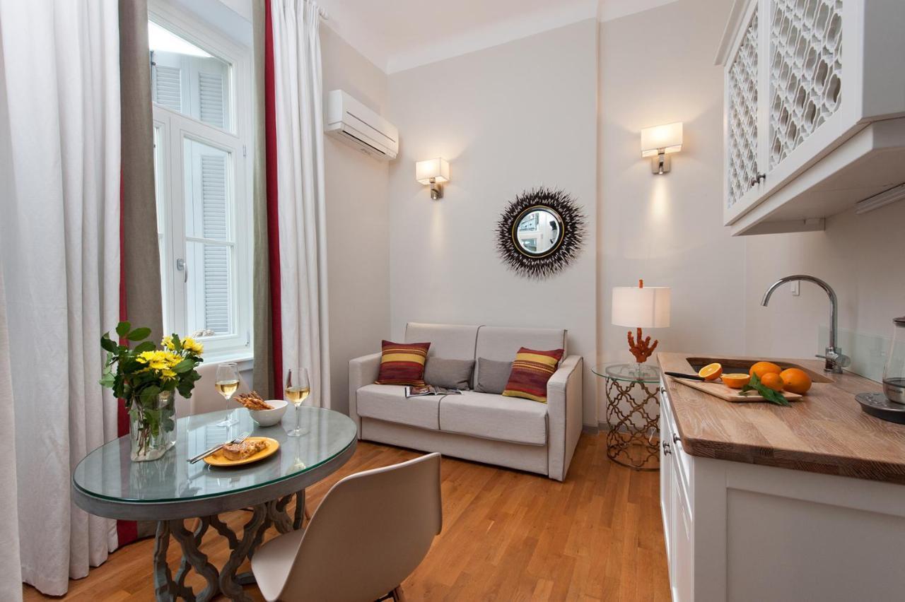 Acropolis Townhouseco Suites Atina Dış mekan fotoğraf