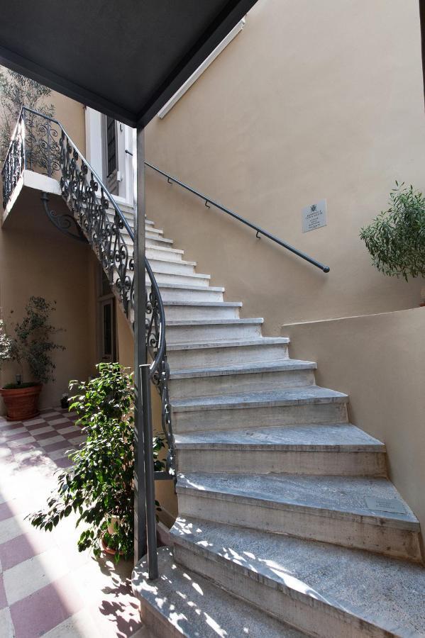 Acropolis Townhouseco Suites Atina Dış mekan fotoğraf