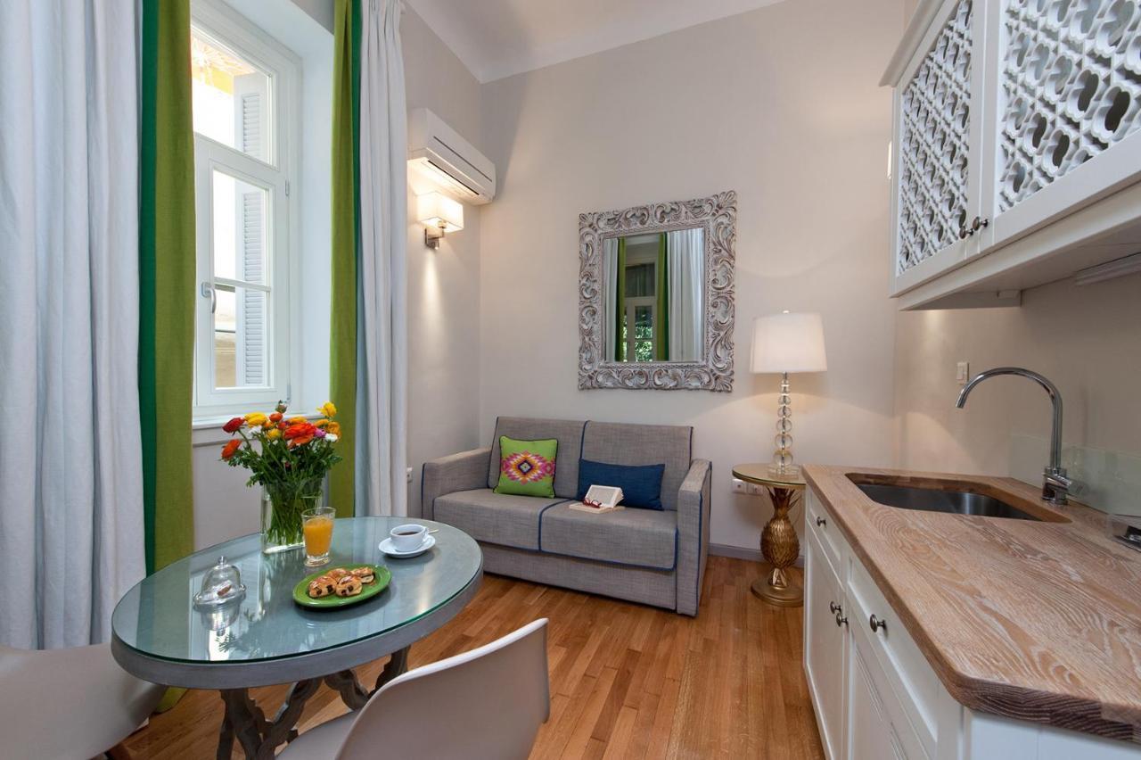 Acropolis Townhouseco Suites Atina Dış mekan fotoğraf